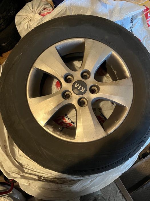 Продам гуму в зборі з дисками