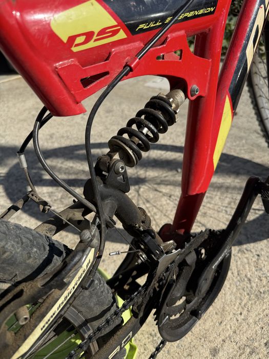 Bicicleta suspensão total
