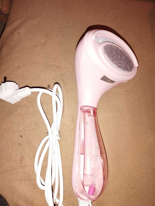 Parownica do prasowania wieszakowego