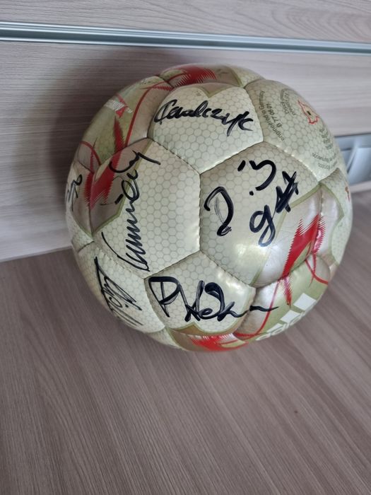 Piłka kolekcjonarska z autografami Marcin Robak i inni RTS Widzew Łódź