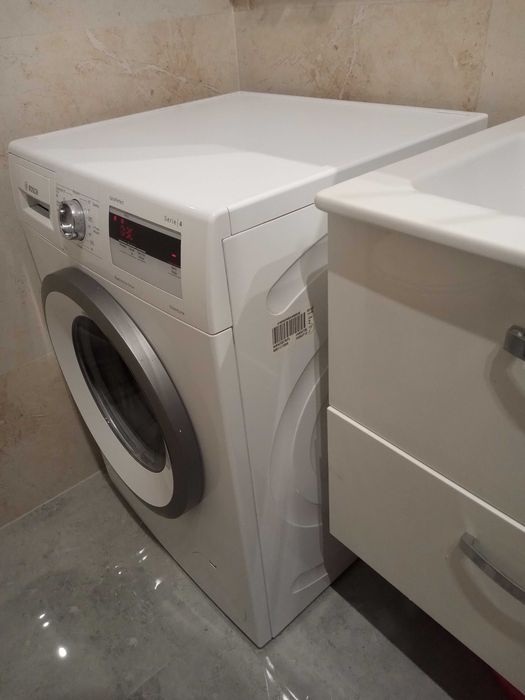 Pralka BOSCH Serie 4,Vario Perfect , wsad:7 kg, używana