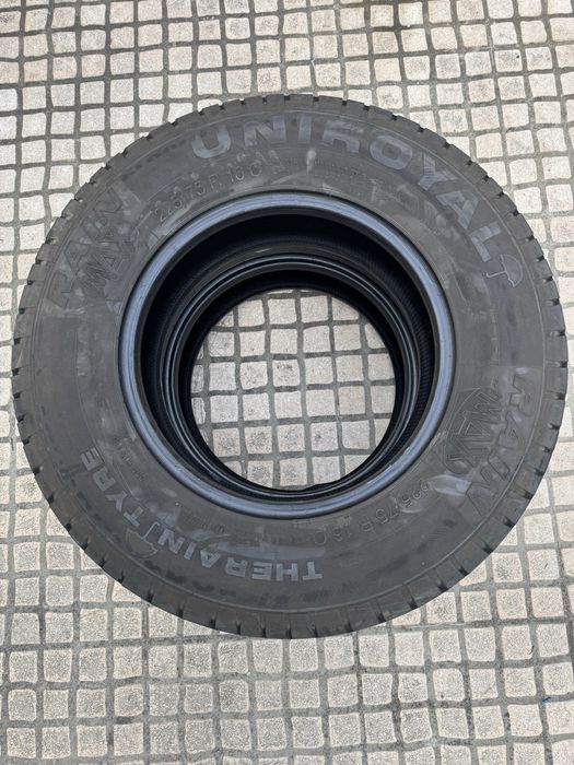 Pneus 225/75R16 CP Camper