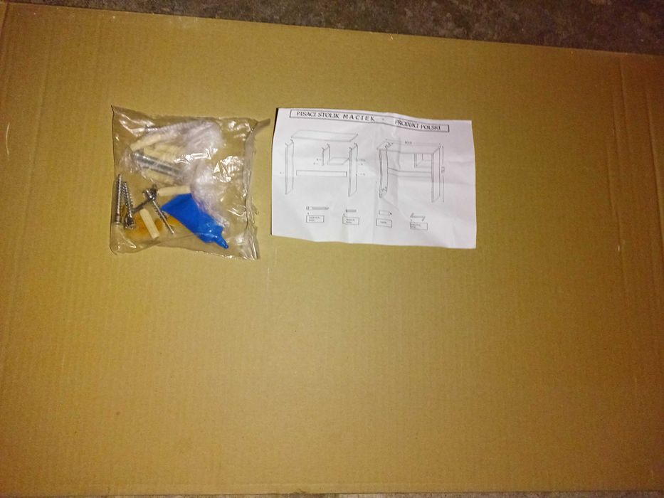 Biurko "Maciek" Olcha, dwie sztuki