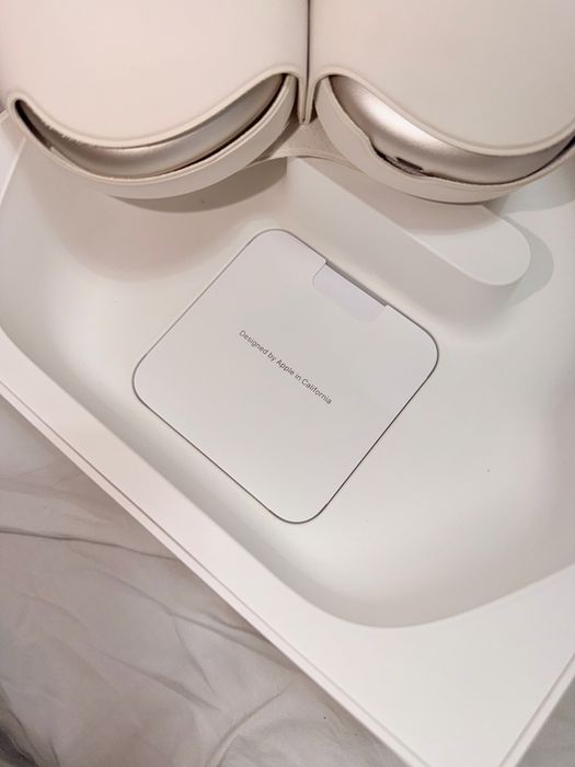 Airpods Max apple