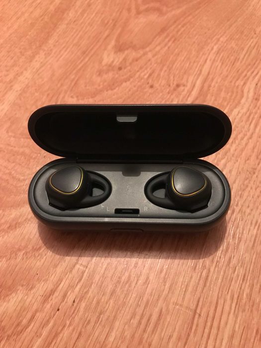 Беспроводные Наушники, Samsung Gear IconX