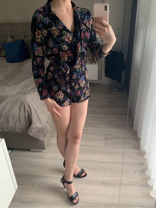 Letni krótki kombinezon w kwiaty Zara M 38