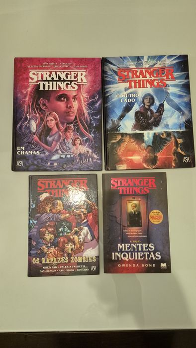 Lote de 4 livros Stanger Things