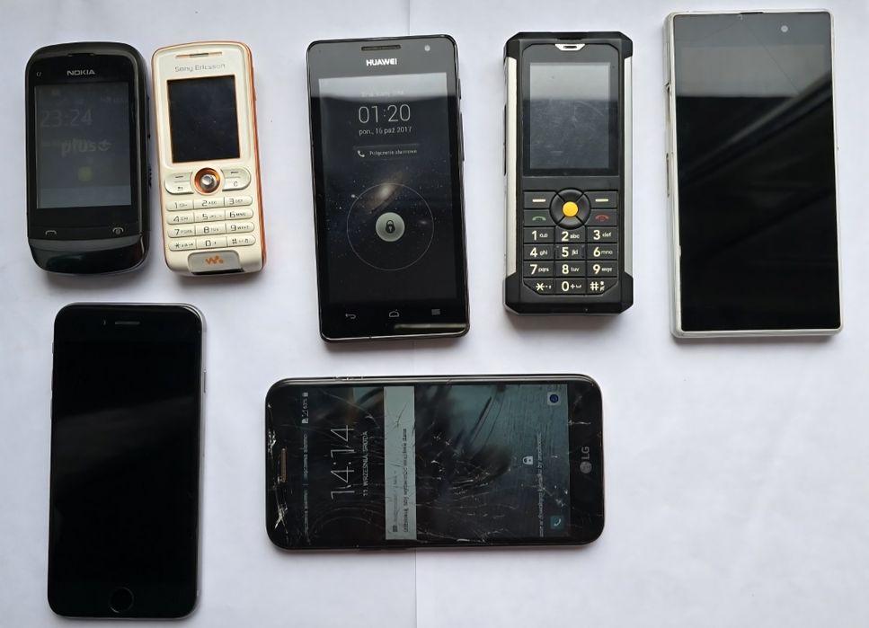 Stare telefony komórkowe, gratka dla kolekcjonera