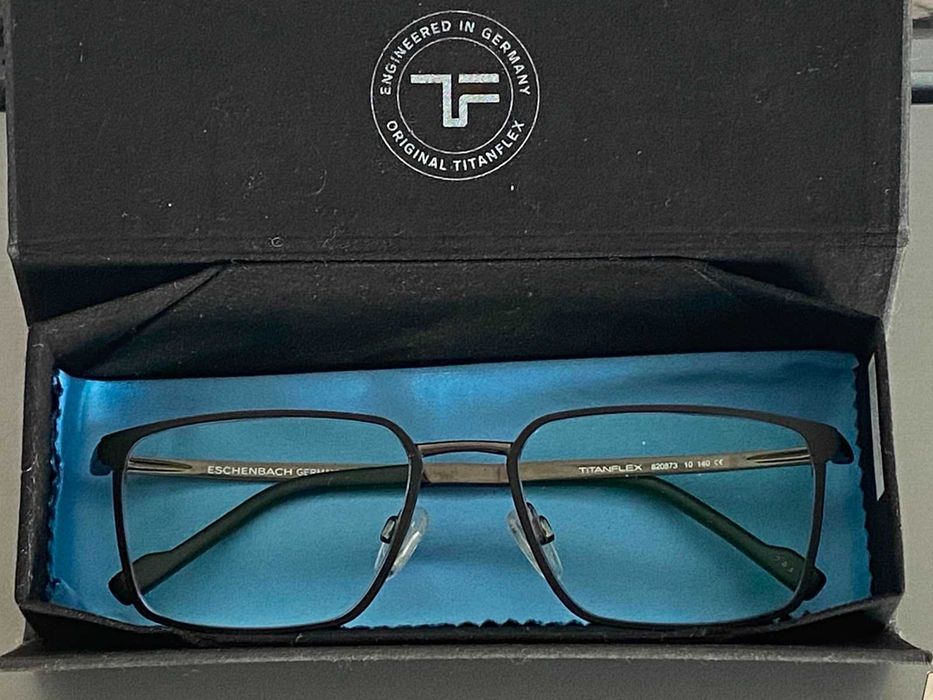 Eschenbach TITANFLEX 820873 10 140 окуляри для зору (оправа для окулярів)