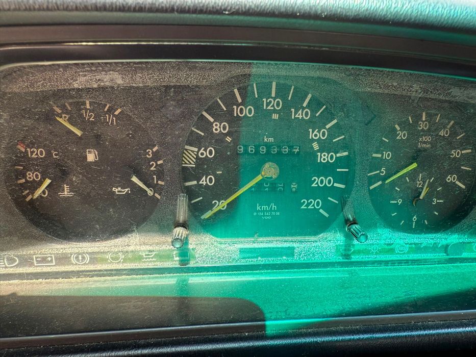 Mercedes com inspeção