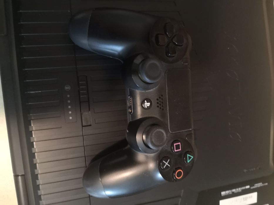 Продам гейпада для PC,PS4, Android