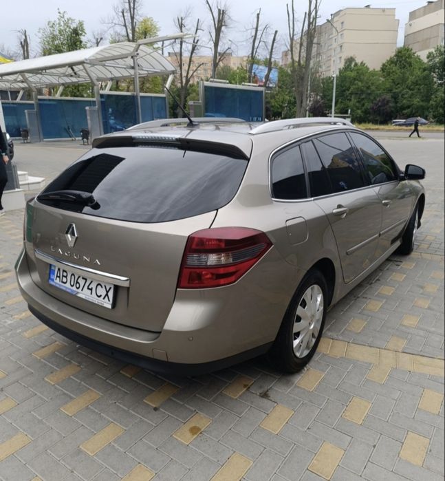 Продам авто Renault Laguna