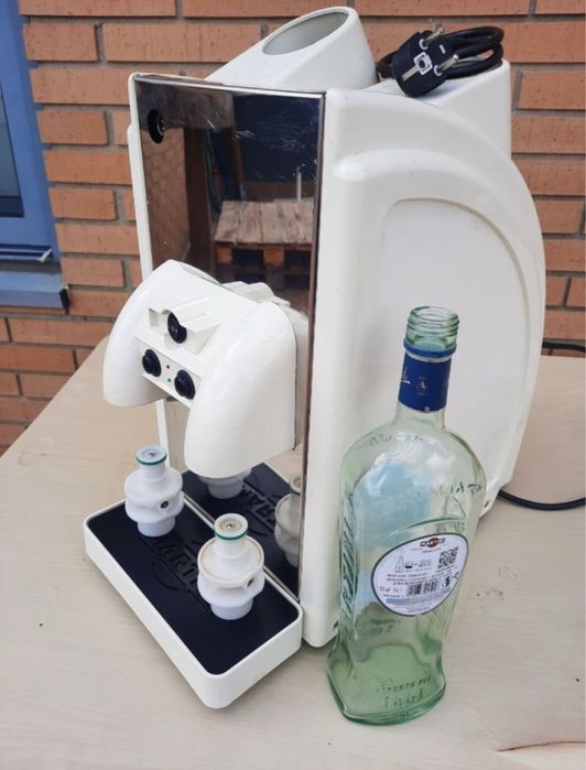 Maquina de refrigeracao de Bebidas com doseador automatico