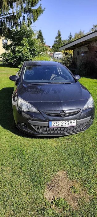 Opel Astra J GTC 2.0 CDTI