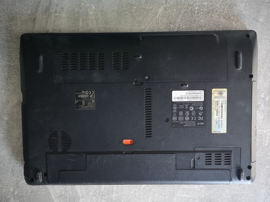 Tani Laptop Acer Aspire i3, 4GB, Dysk 500GB, NVIDIA