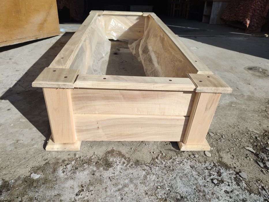 Продам  надгробок , оградка!