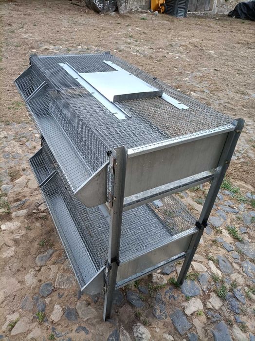 Duas (2) Jaulas de Engorda Codornizes (100x50x20cm)