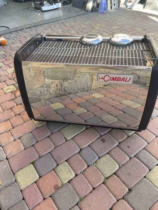 Кавомашина La Cimbali M100