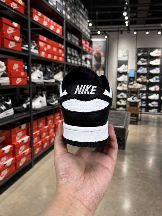 Nike Dunk Low Retro "Panda White Black" R.42,5