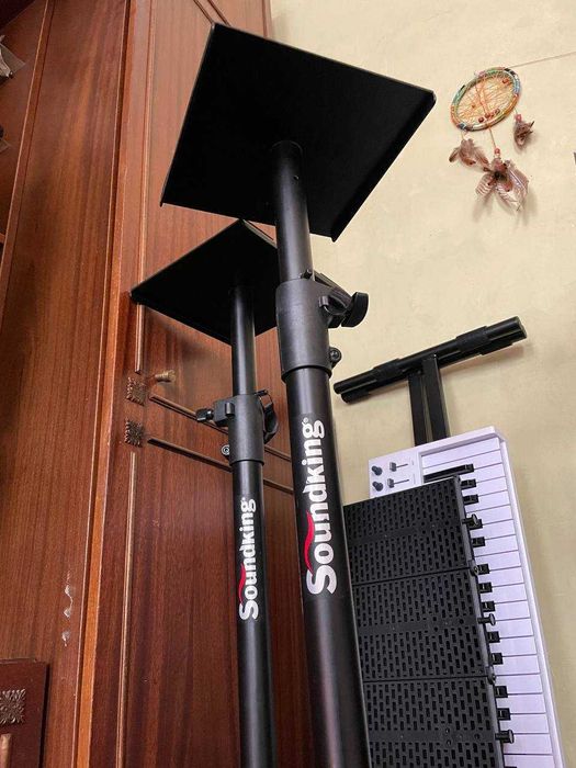 Стійки для студійних моніторов SOUNDKING (2 шт)