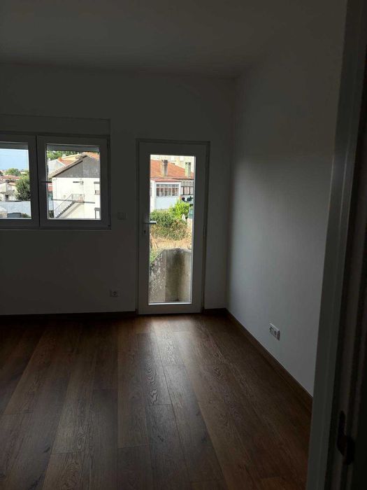 Aluga-se ANDAR MORADIA T2 , Vila Nova de Gaia