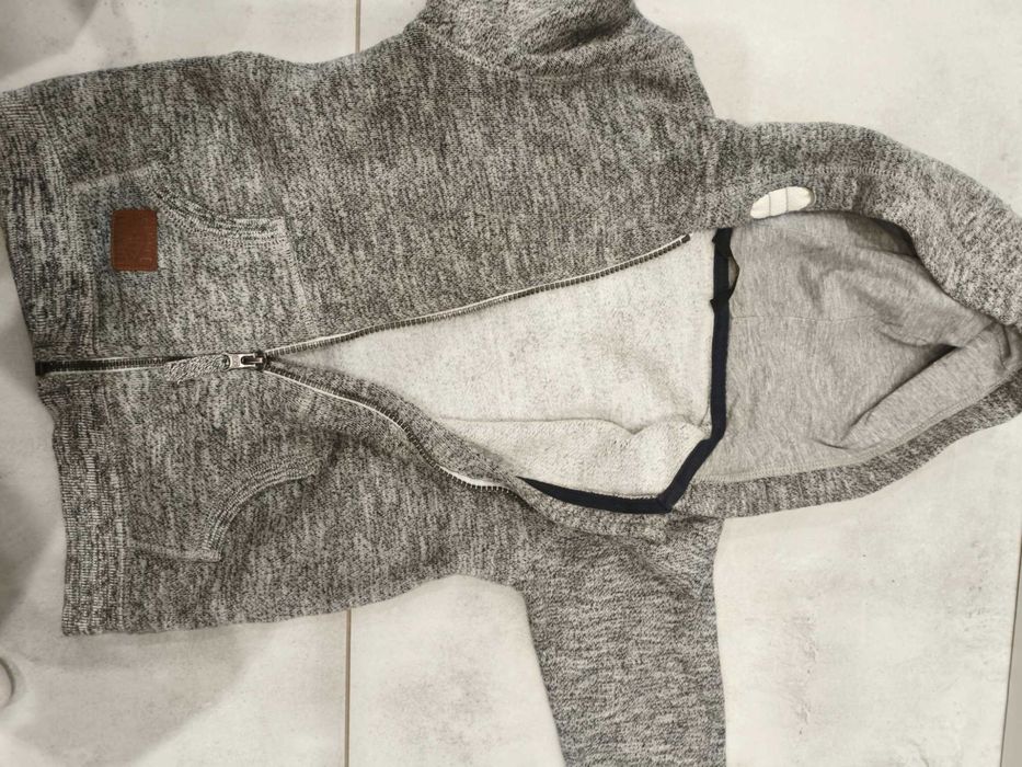 Bluza r. 110-116