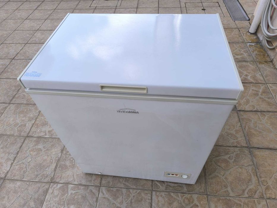 Arca Congeladora Electronia HS-185CN
