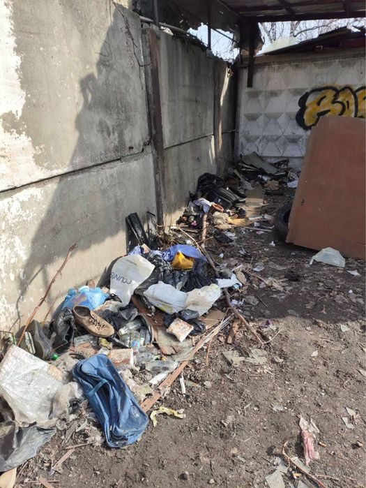 Вивіз побутового будівельного сміття з вантажниками Лютіж