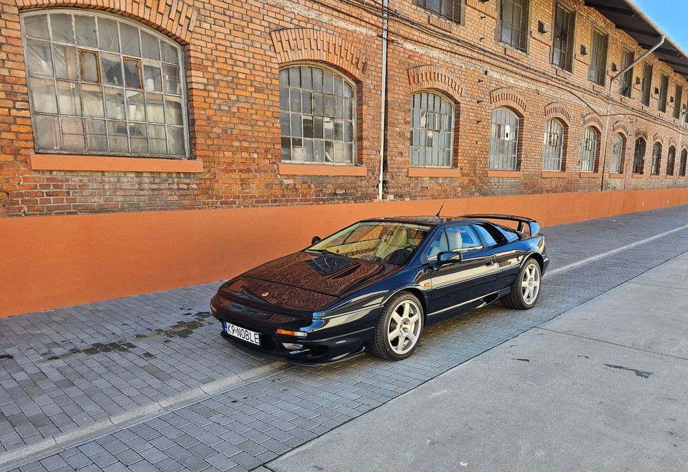 Lotus Esprit