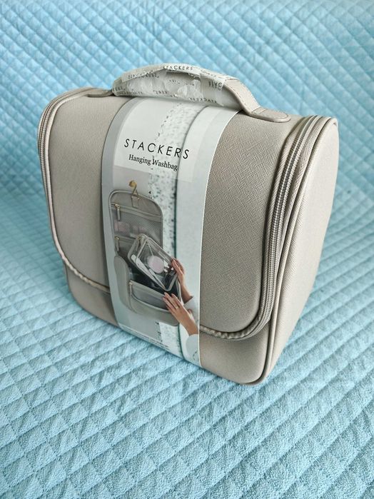Kosmetyczna podróżna do zawieszenia; Stackers; taupe; NOWA