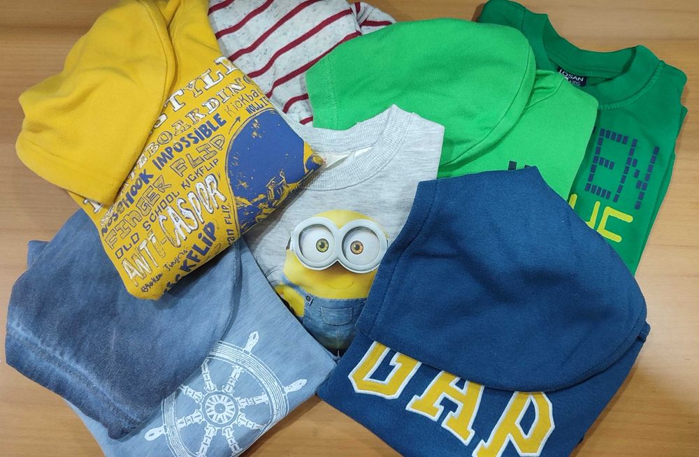 7 sweatshirts - Diversas Marcas - Tamanho 4-5 anos -  3 € cada