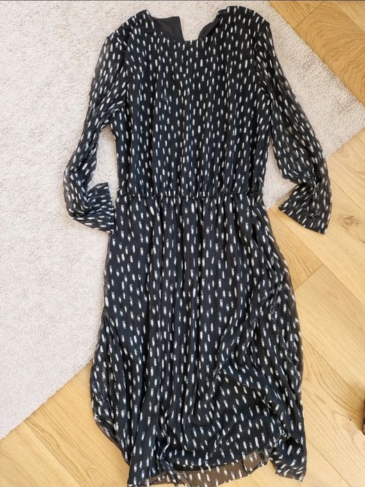 Sukienka Sinsay M 38 10 Maxi czarna Długi rękaw Black Dress