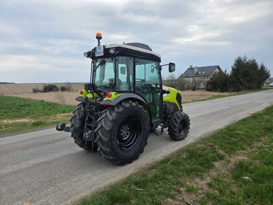 Ciągnik Sadowniczy Claas Nexos 240VL