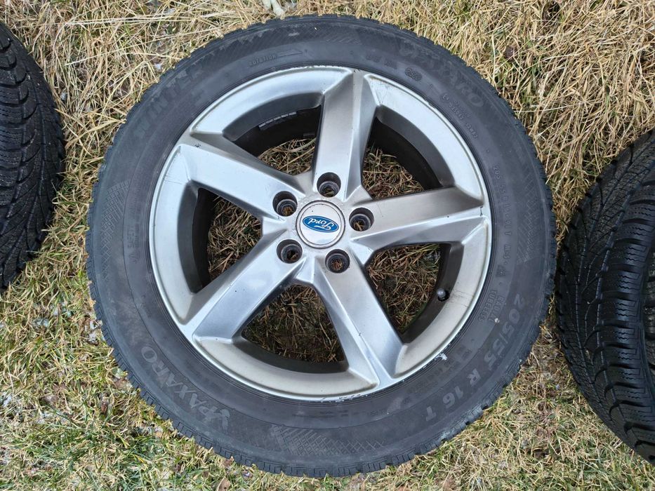 Koła zimowe ford opony 205 55 R16