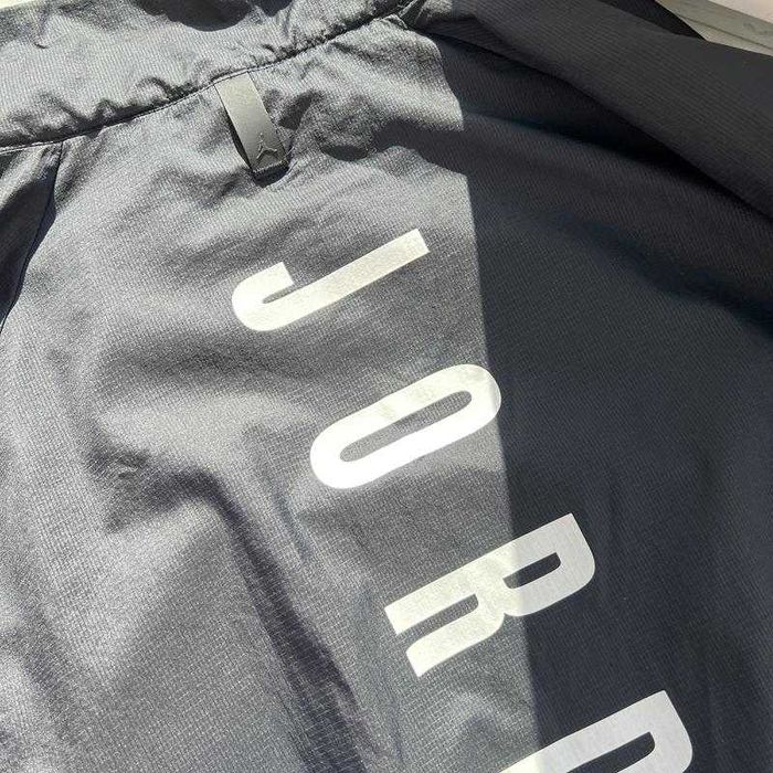 Куртка-вітрівка, nike air jordan shield 23, р.s