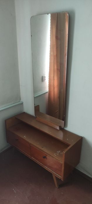 Зеркало антикварное