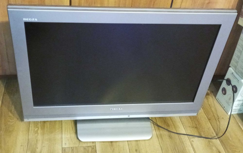 Telewizor TOSHIBA 32 cale