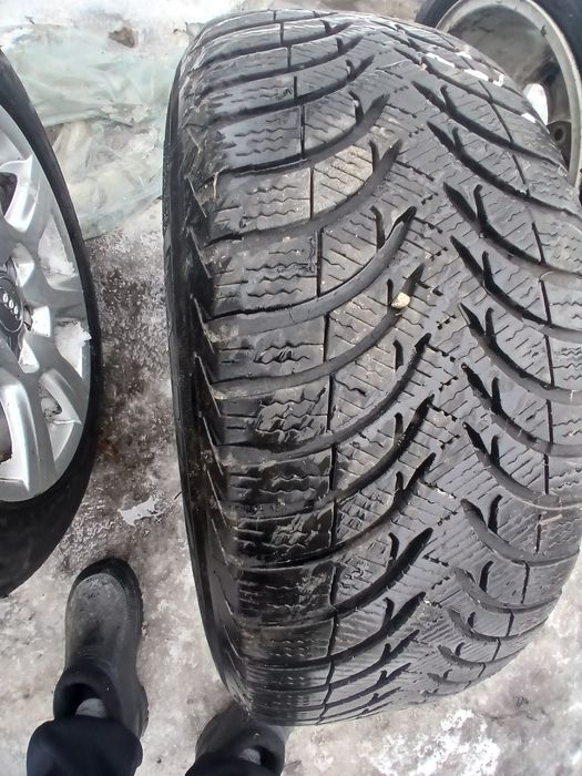 Колеса ауді Audi а4б8 R16 5×112 з зимнею резиною