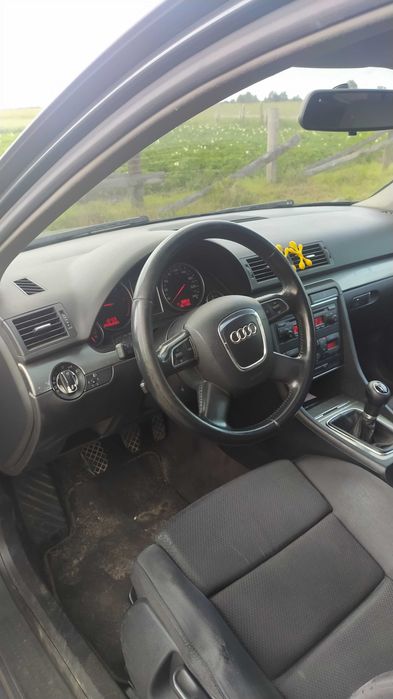 Продам Audi a4 2002р 1.9 96kw