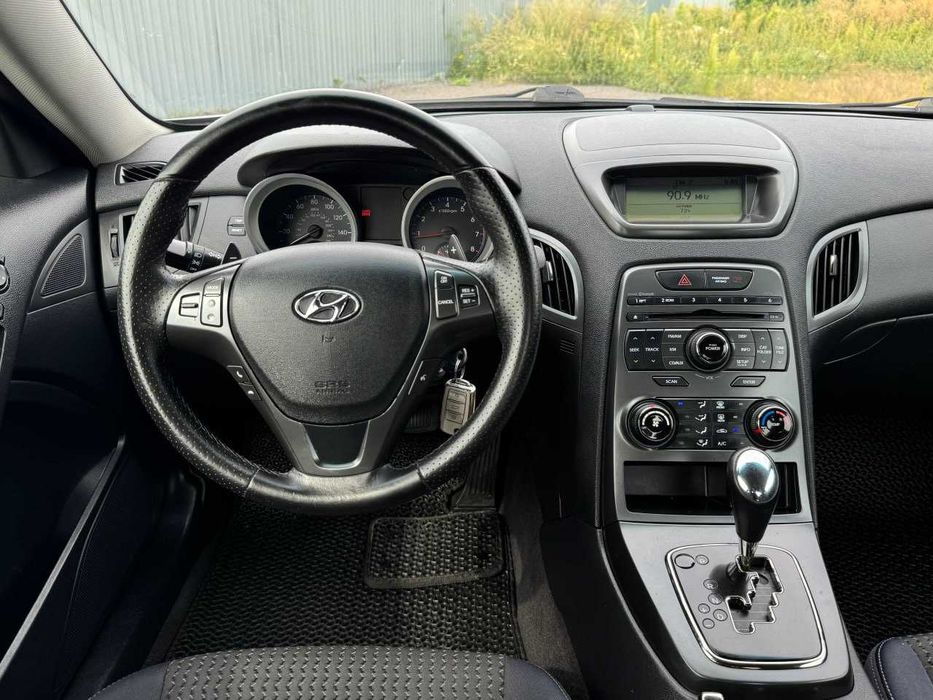 Продам Hyundai Genesis 2011. Можна в розстрочку, під викуп