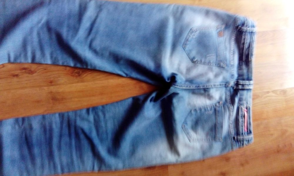 Spodnie damskie jeans size 40/42 Nowe
