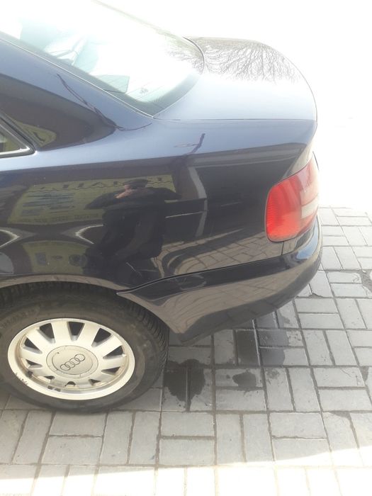 Автомобіль Ауди А4 b5