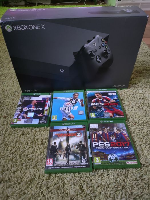 Xbox One X de 1TB com jogos