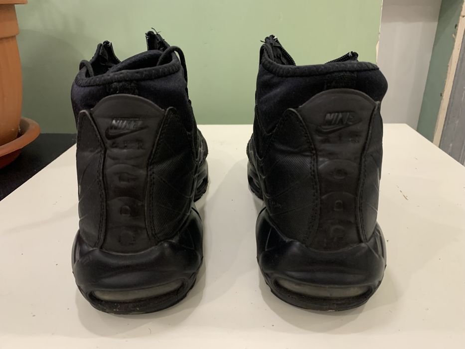 Продам зимние кроссовки Nike с термоноском