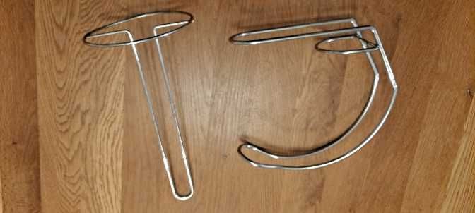 Stojak inox na wino i ręcznik papierowy