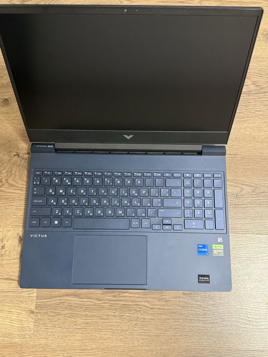 Ноутбук HP victus