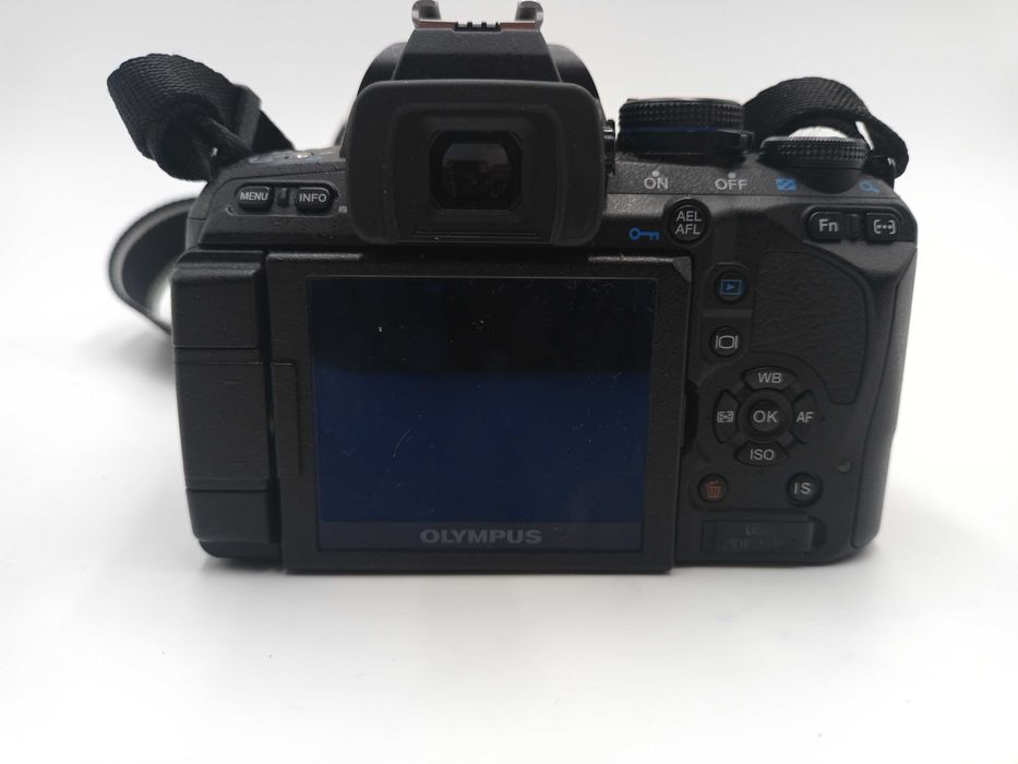 Lustrzanka Olympus e-620