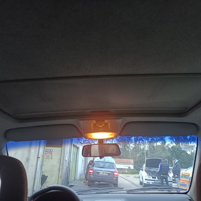 Corsa b 1.5 TD único