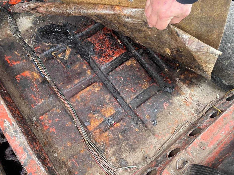 Продаєця ваз 21011. На повному бойовому ходу