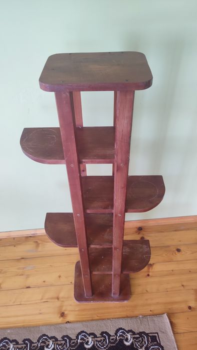 Дерев'яні полички на декор,  квіти